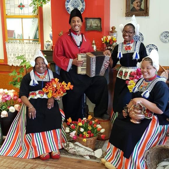 Meet your Posher, Daniel - Picture 1 of 1